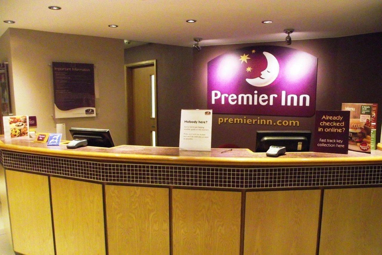 Premier Inn Barry Island Esterno foto