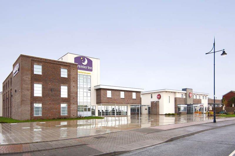 Premier Inn Barry Island Esterno foto